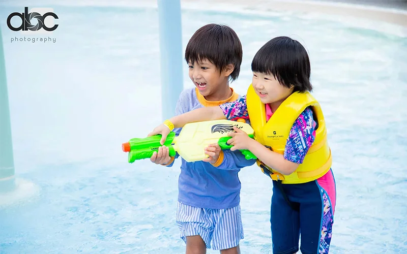 Birthday party picture at a waterpark