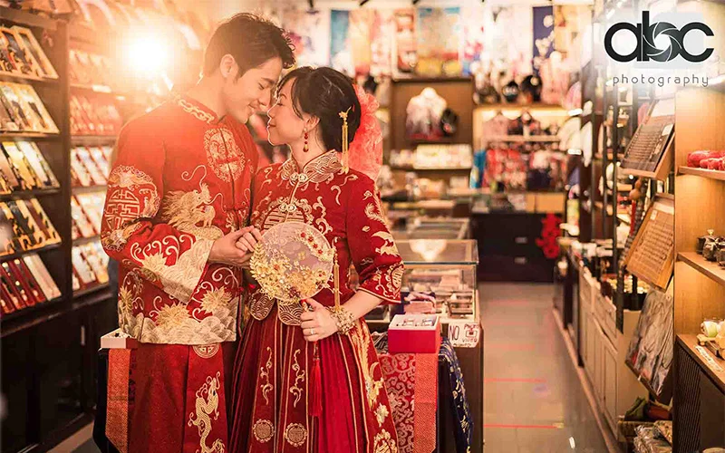 Creative chinese pre-wedding photoshoot