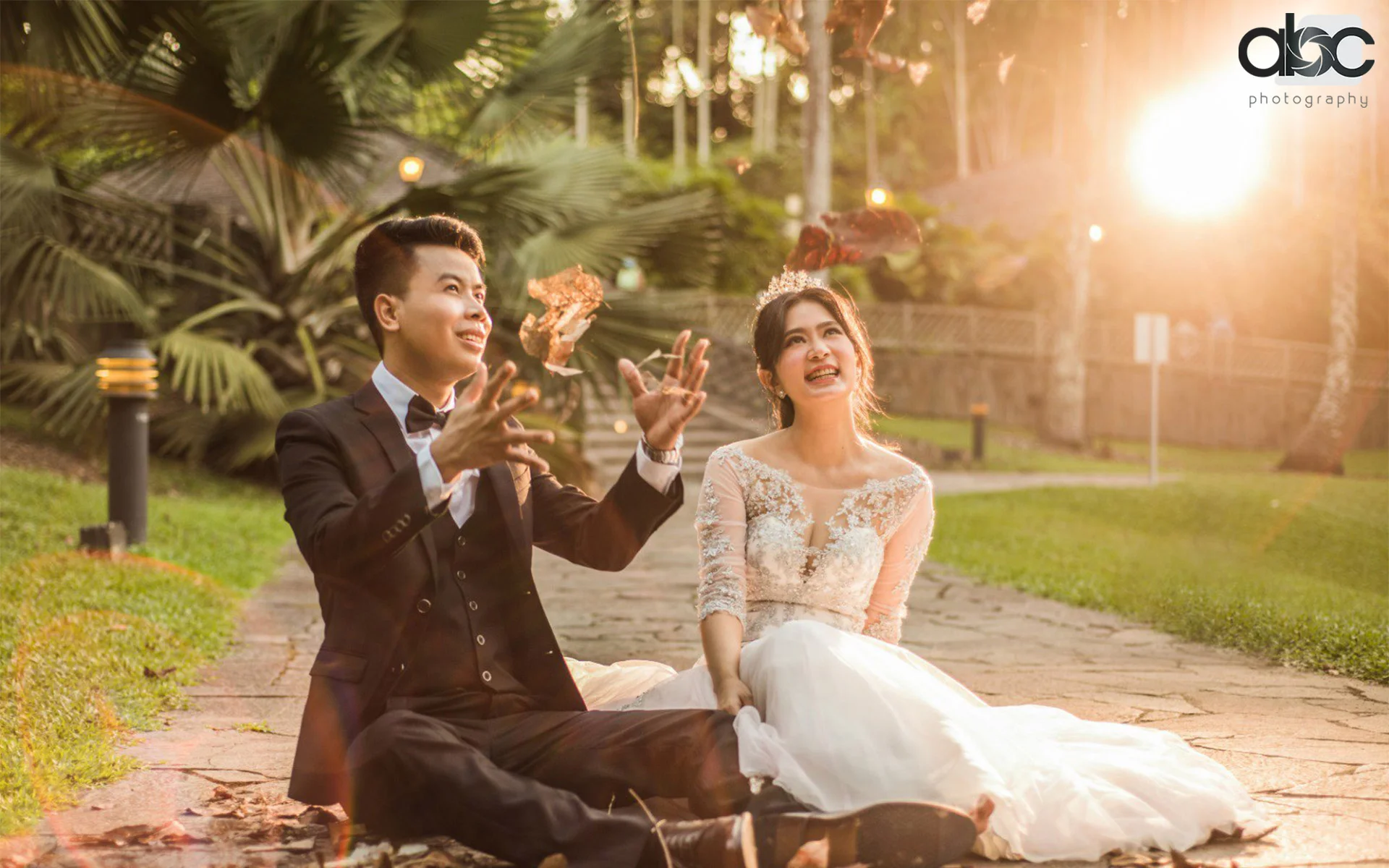 A couple's wedding photoshoot
