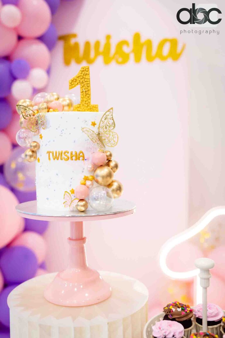 First birthday party cake display