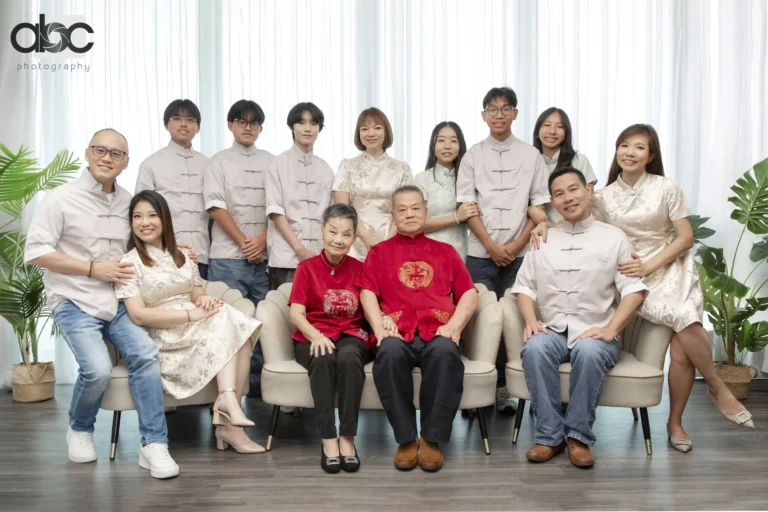 Large family photoshoot in Singapore studio