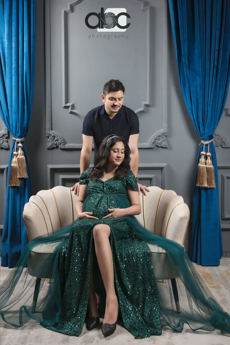 Maternity photoshoot in green gown