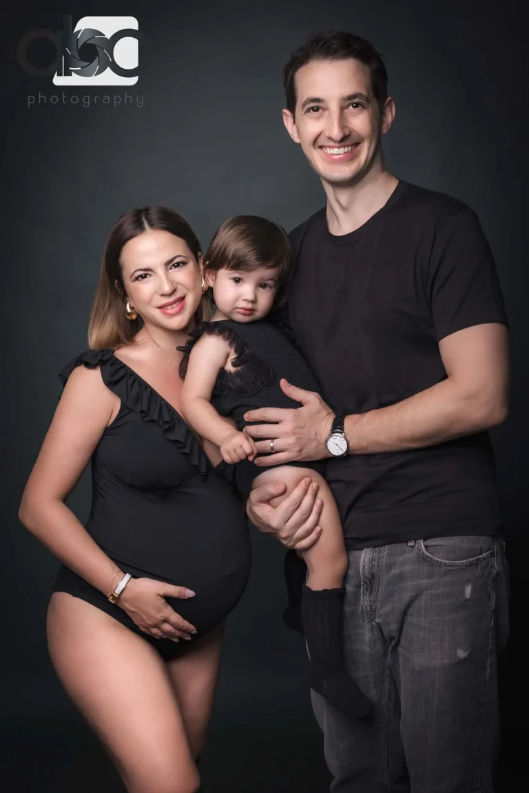 Family maternity photoshoot with toddler son