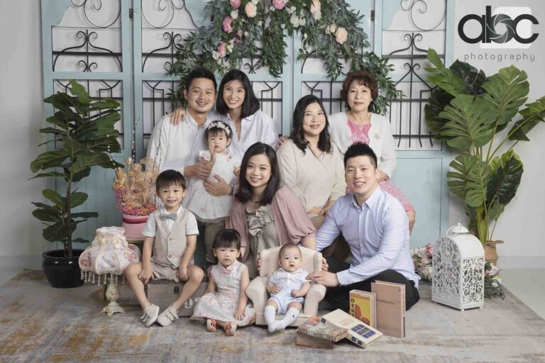 Big family photoshoot in Singapore studio