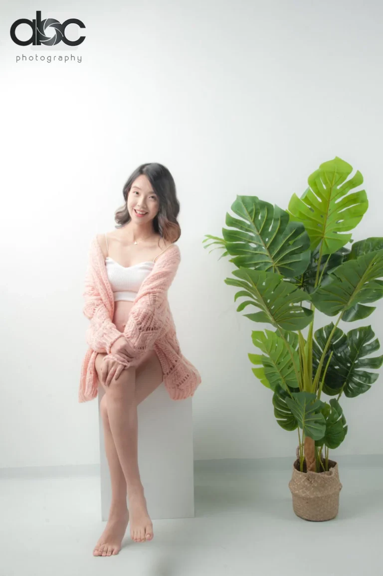 Maternity portrait in floral dress Singapore