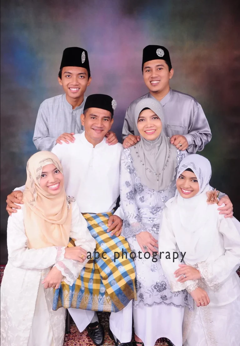 Family portrait in traditional attire